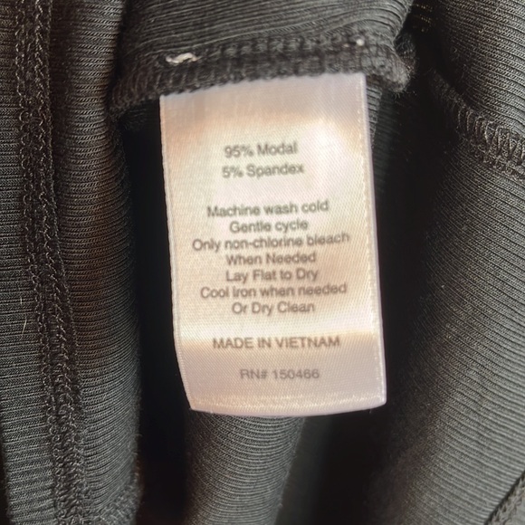 🧳 41 Hawthorn Kyle Square Neck Modal Fitted Rib Knit Tank 🫶 - Picture 11 of 12